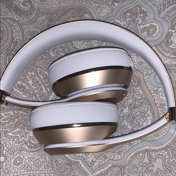 Beats Solo 3 - Picture 4 of 7